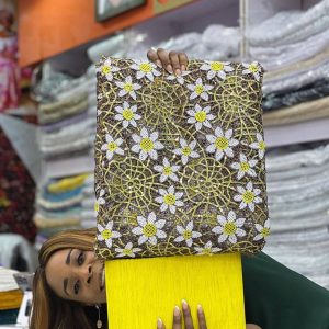 Itunes Sequence Brown/Gold/White